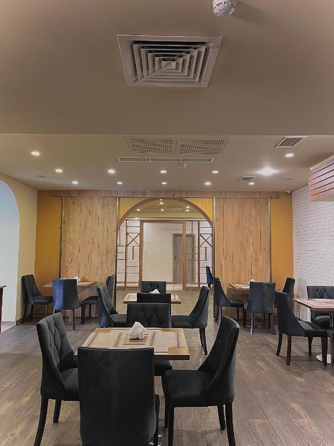 Bien hotel Jerevan Buitenkant foto